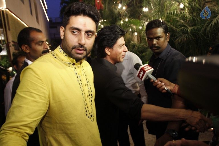 Celebrities at Amitabh Bachchan Hosted Diwali 2015 Party 2 - 40 / 84 photos