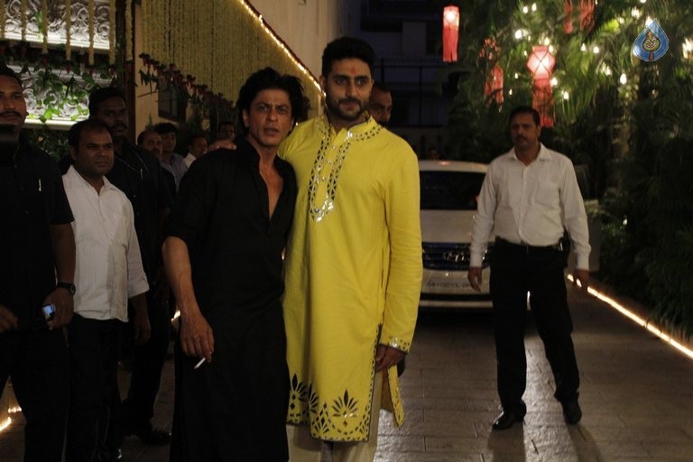 Celebrities at Amitabh Bachchan Hosted Diwali 2015 Party 2 - 54 / 84 photos