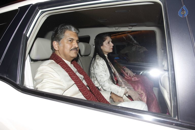 Celebrities at Amitabh Bachchan Hosted Diwali 2015 Party 2 - 65 / 84 photos