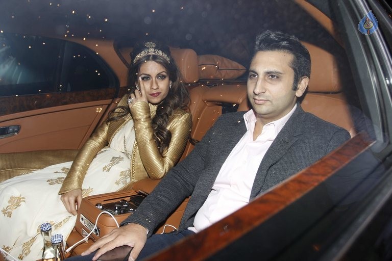 Celebrities at Amitabh Bachchan Hosted Diwali 2015 Party 2 - 84 / 84 photos