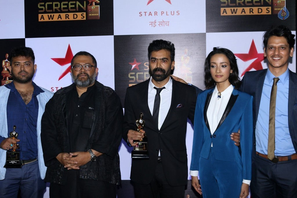 Celebrities at Star Screen Awards 2016 Event 2 - 47 / 71 photos