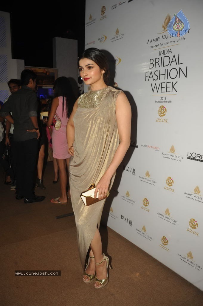 Celebs at Aamby Valley India Bridal Fashion Week - 57 / 78 photos