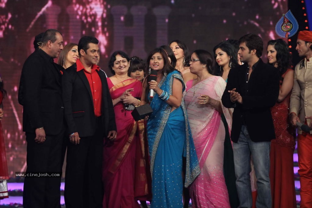 Celebs at Big Boss Grand Finale - 46 / 144 photos