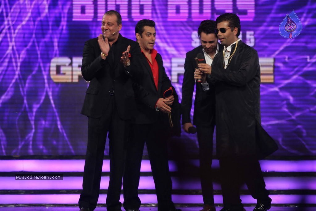 Celebs at Big Boss Grand Finale - 52 / 144 photos