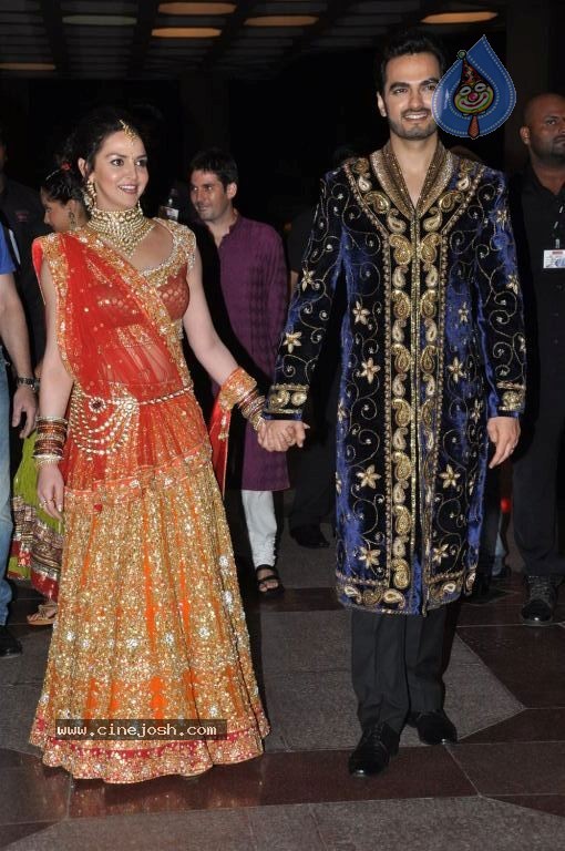 Celebs at Esha Deol Sangeet Ceremony - 42 / 149 photos