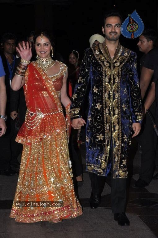 Celebs at Esha Deol Sangeet Ceremony - 50 / 149 photos