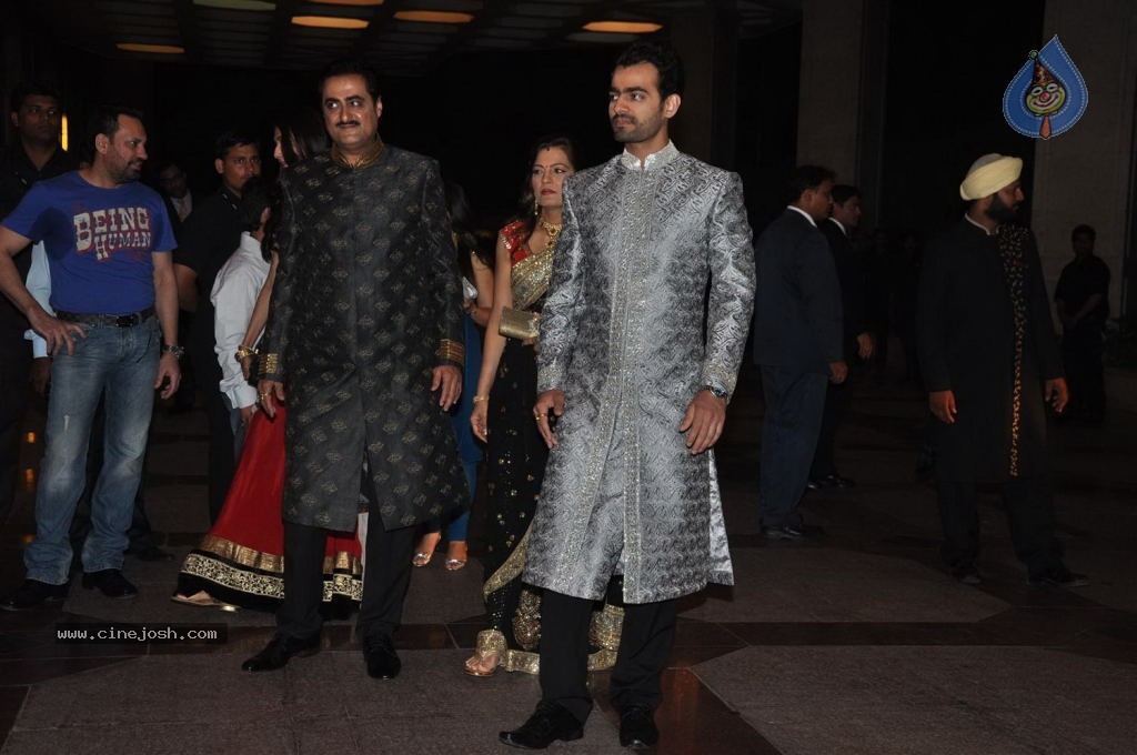 Celebs at Esha Deol Sangeet Ceremony - 141 / 149 photos