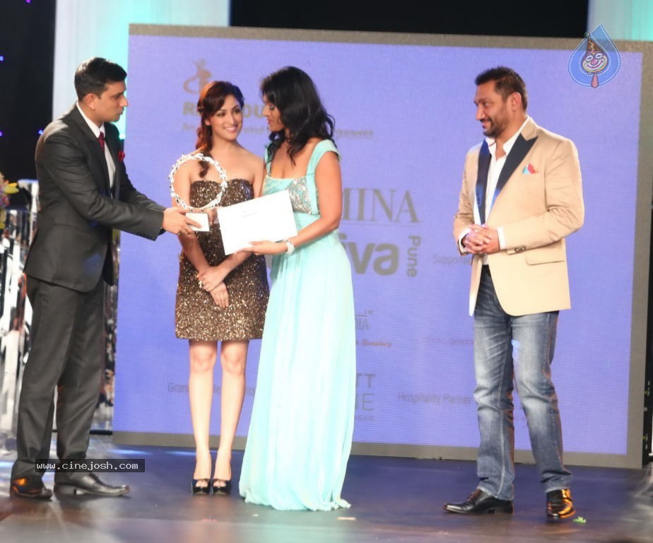 Celebs at Femina Style Diva Pune Event - 10 / 71 photos