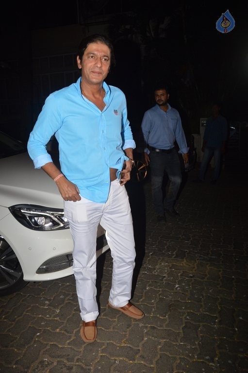 Celebs at Karwa Chauth Celebrations - 6 / 20 photos