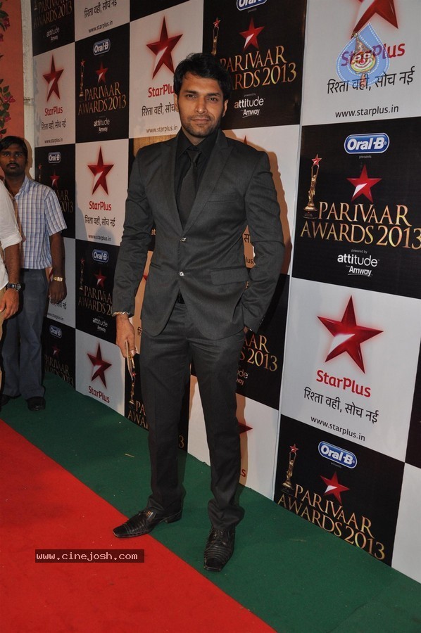 Celebs at Star Parivaar Awards 2013 - 8 / 161 photos