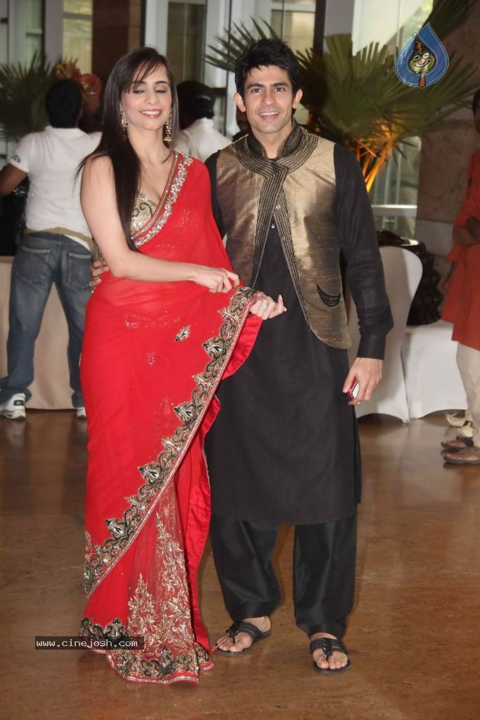 Genelia n Ritesh Wedding Photos - 144 / 176 photos