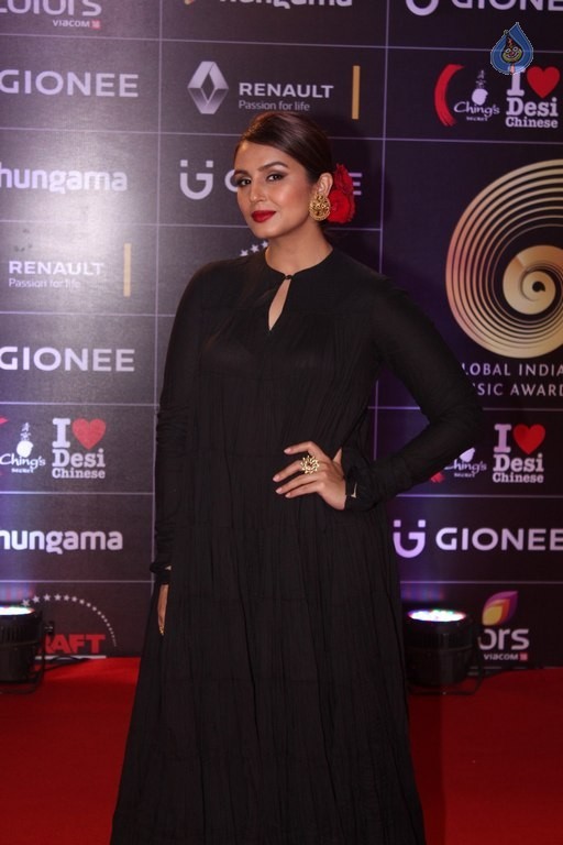 GIMA Awards 2016 Red Carpet Photos - 66 / 73 photos