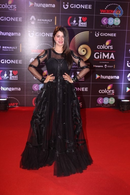 GIMA Awards 2016 Red Carpet Photos - 67 / 73 photos