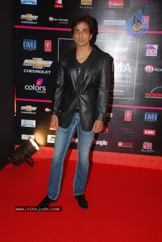 Celebs at Global Indian Music Awards - 67 / 147 photos