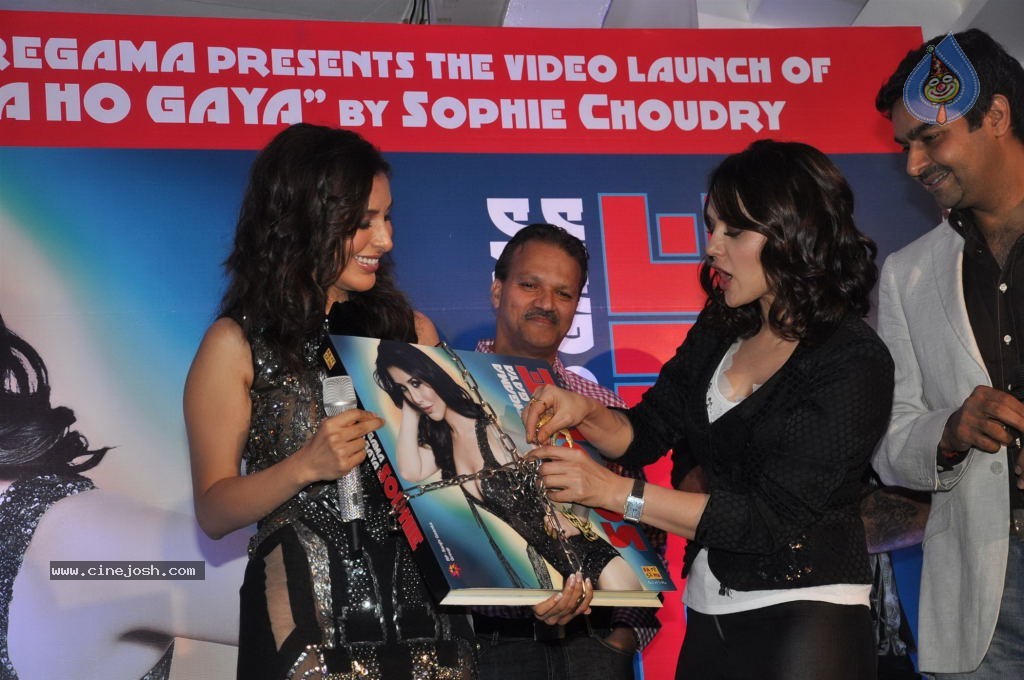 Hungama Ho Gaya Videos Launch - 29 / 65 photos