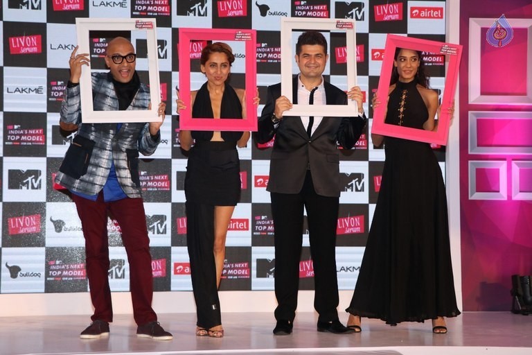 Indias Next Top Model Season 2 Launch - 11 / 33 photos