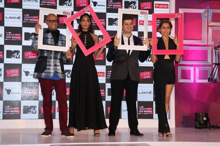 Indias Next Top Model Season 2 Launch - 31 / 33 photos