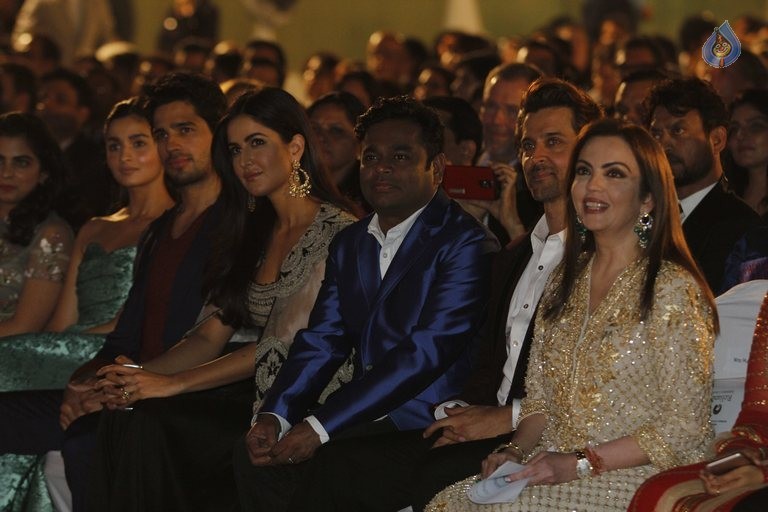 Jio MAMI 17th Mumbai Film Festival Opening Ceremony - 36 / 38 photos