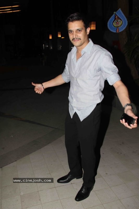 Kangana Ranaut Birthday Bash - 24 / 42 photos