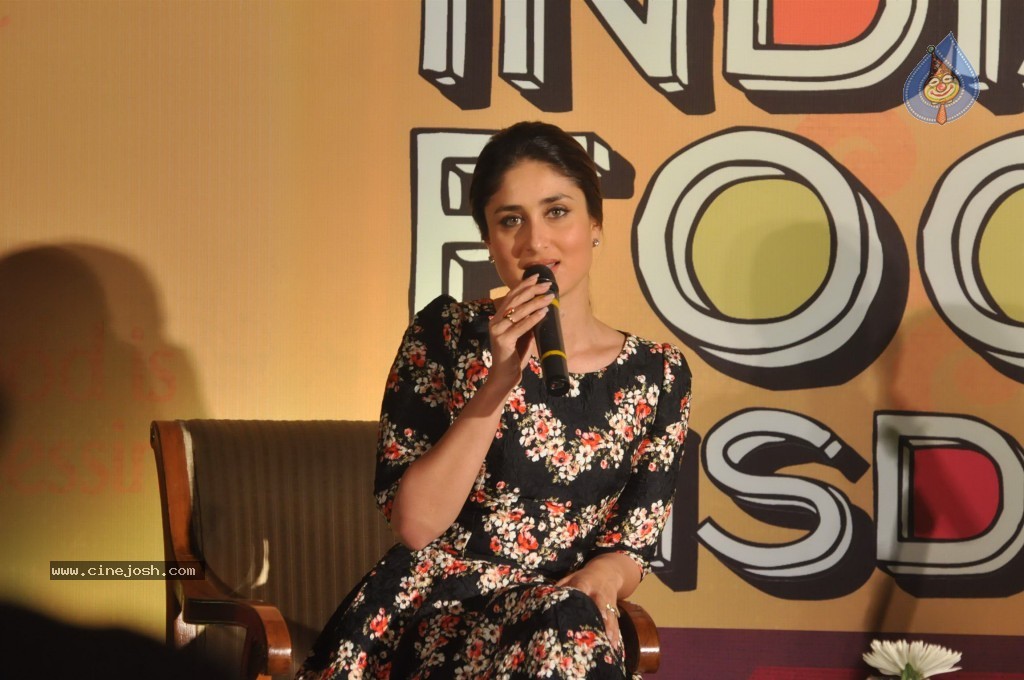 Kareena Kapoor Launches Indian Food Wisdom DVD - 9 / 68 photos