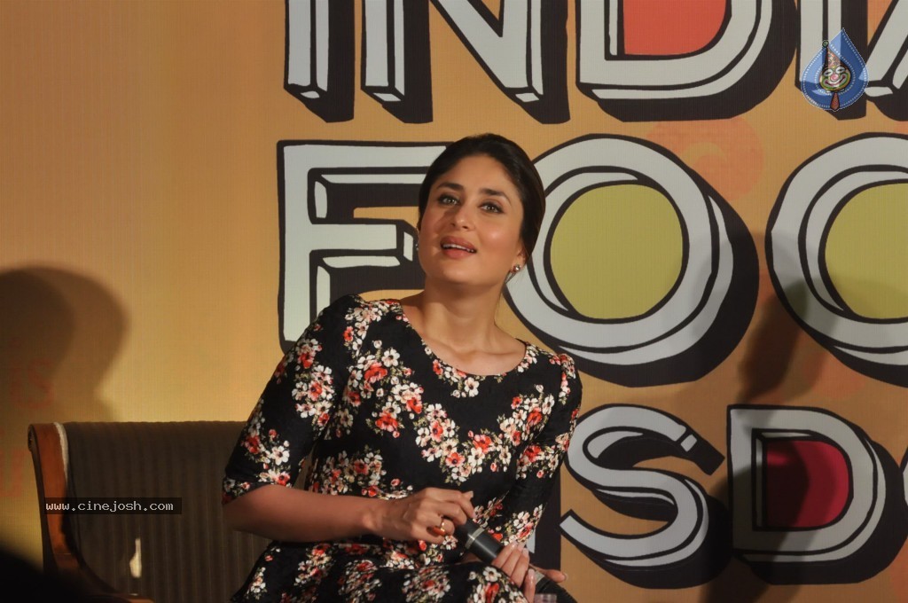 Kareena Kapoor Launches Indian Food Wisdom DVD - 12 / 68 photos