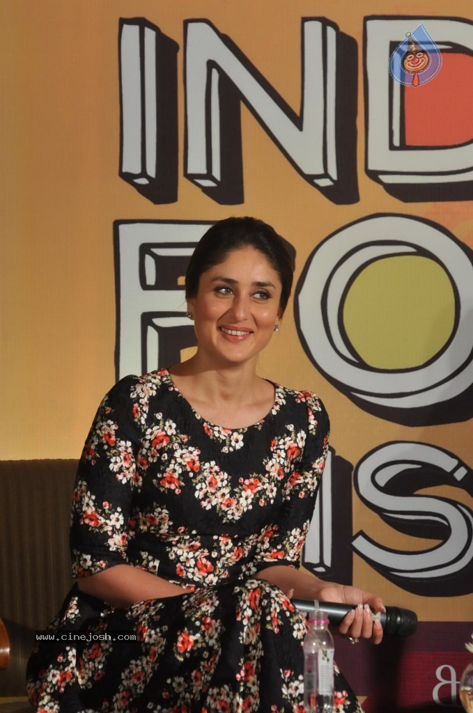 Kareena Kapoor Launches Indian Food Wisdom DVD - 15 / 68 photos