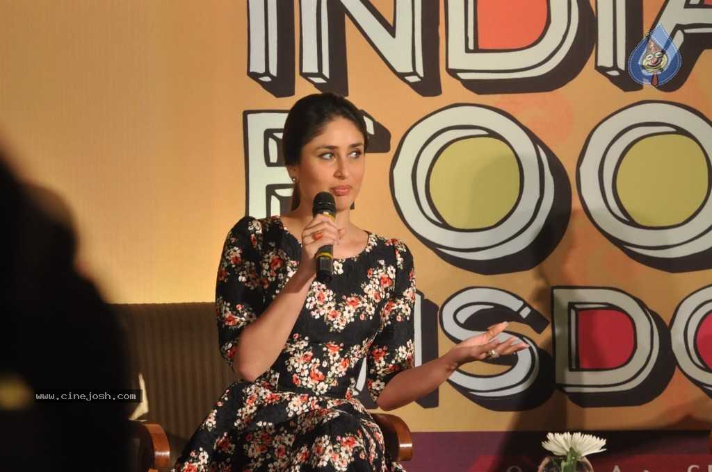 Kareena Kapoor Launches Indian Food Wisdom DVD - 16 / 68 photos