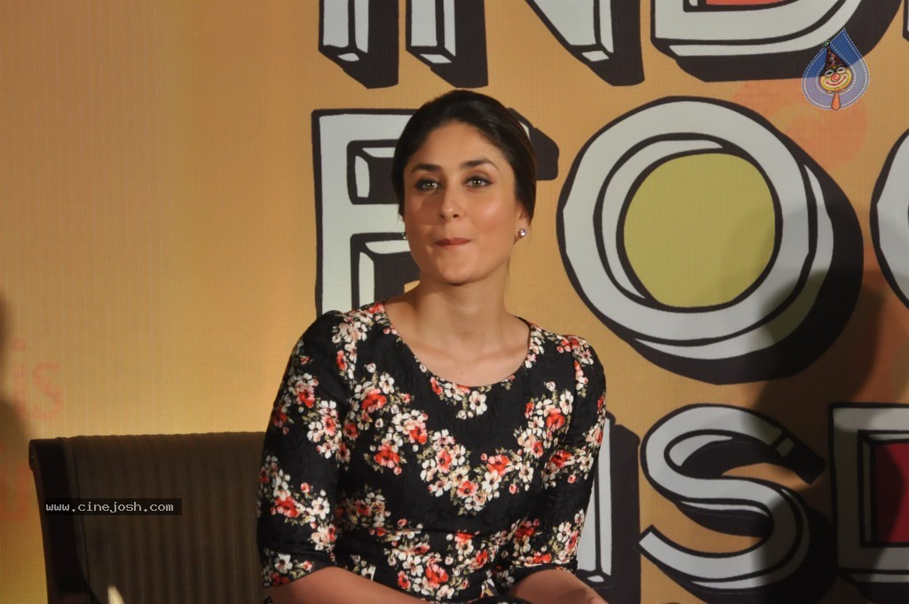 Kareena Kapoor Launches Indian Food Wisdom DVD - 18 / 68 photos