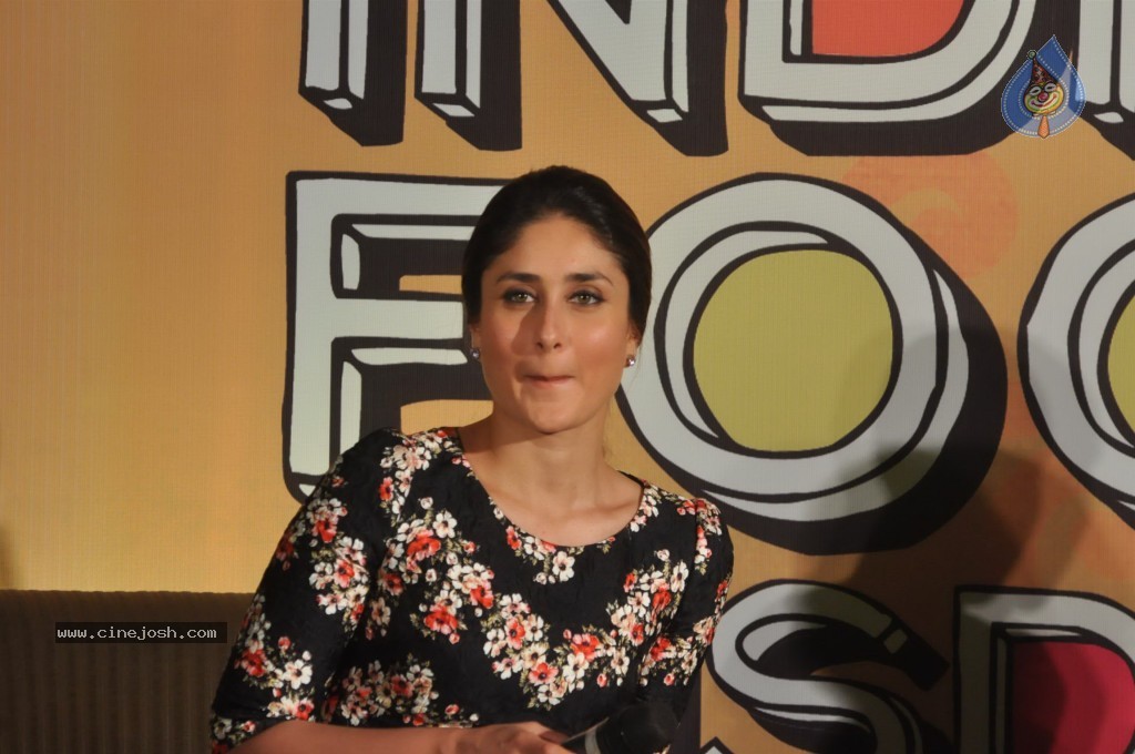 Kareena Kapoor Launches Indian Food Wisdom DVD - 47 / 68 photos