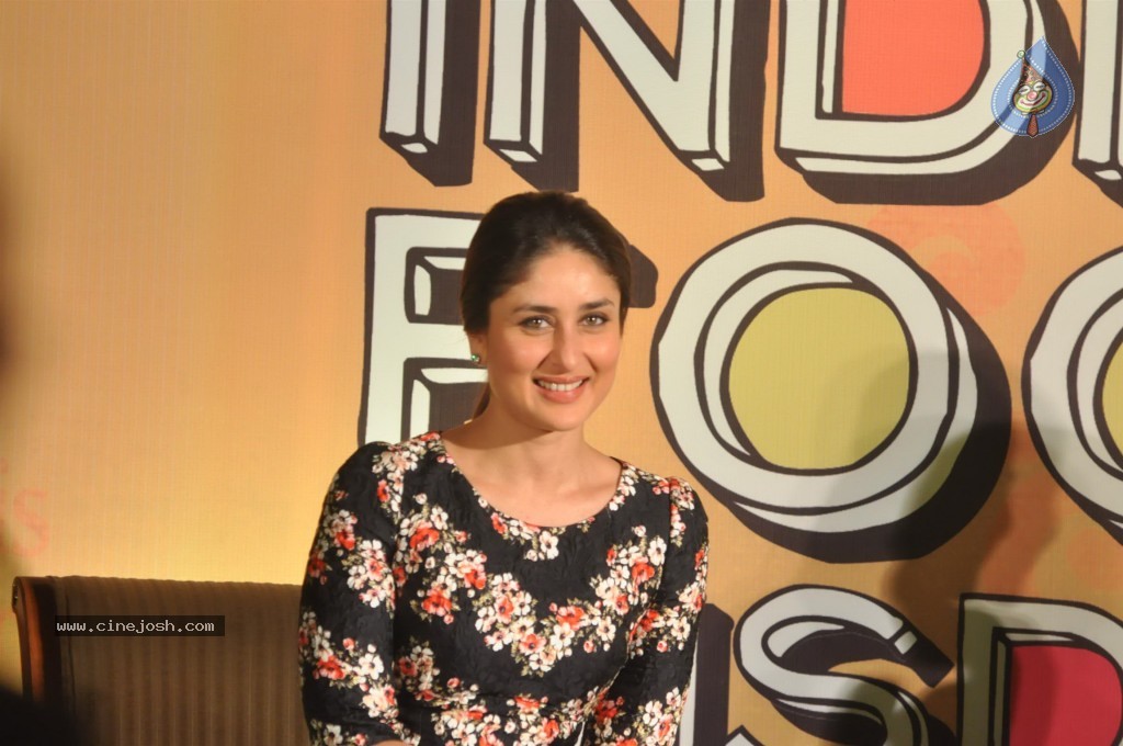 Kareena Kapoor Launches Indian Food Wisdom DVD - 49 / 68 photos