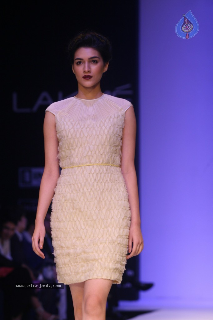 Lakme Fashion Week Grand Finale All Shows - 4 / 146 photos