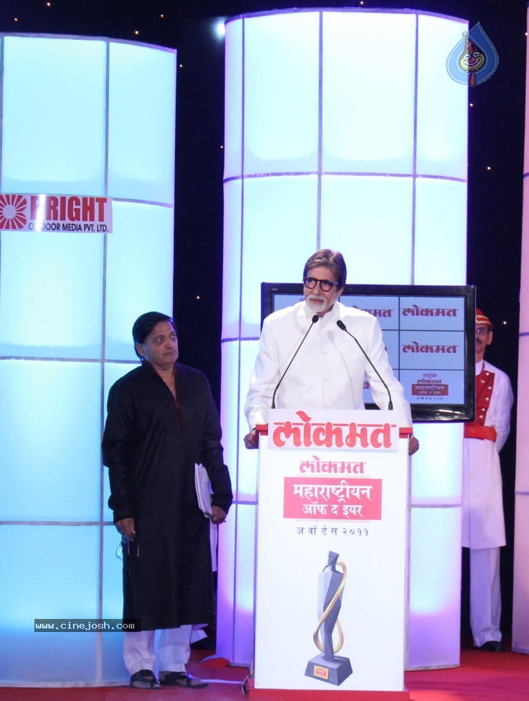 Lokmat Awards 2011 - 39 / 47 photos