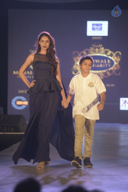 Manali Jagtap's Star Walk Fashion Show - 3 / 57 photos