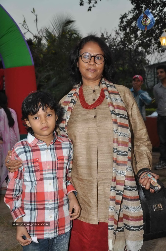 Manoj Bajpai Children Bday Bash - 26 / 57 photos