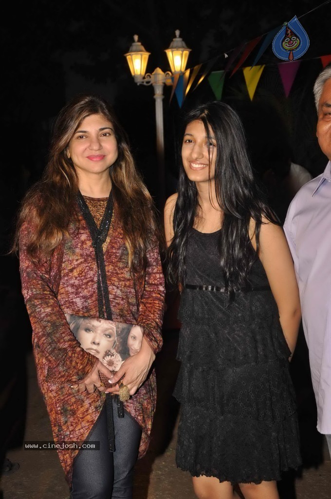 Manoj Bajpai Children Bday Bash - 30 / 57 photos