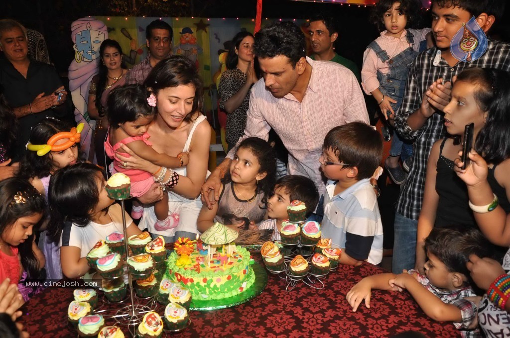 Manoj Bajpai Children Bday Bash - 45 / 57 photos