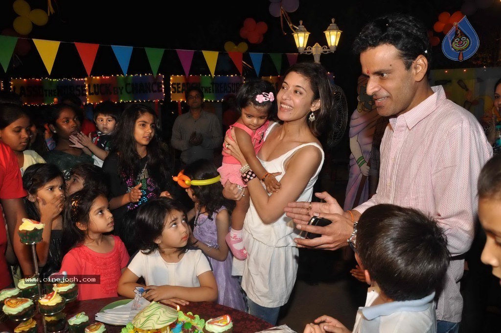 Manoj Bajpai Children Bday Bash - 50 / 57 photos