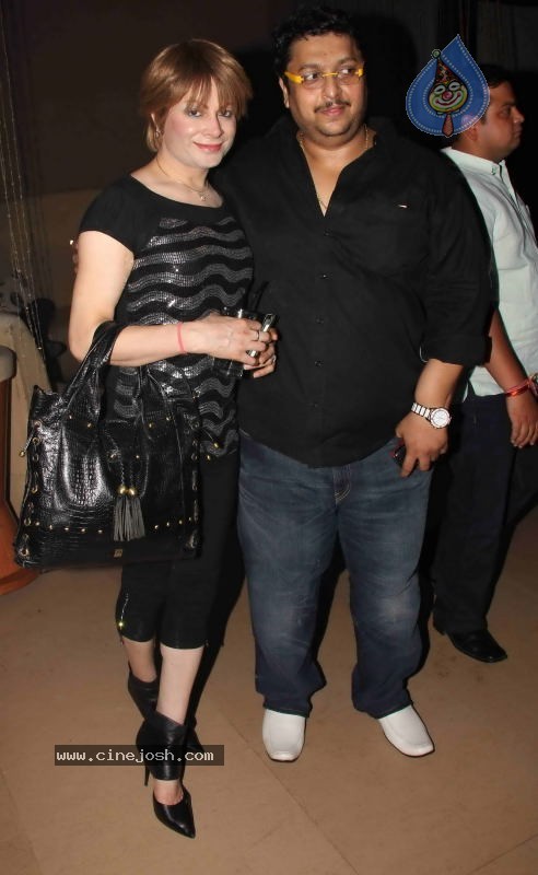 Bollywood: Nandini Jumani Birthday Bash - 31 / 59 photos