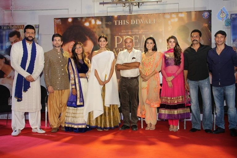 Prem Ratan Dhan Payo Team Get Together - 2 / 42 photos