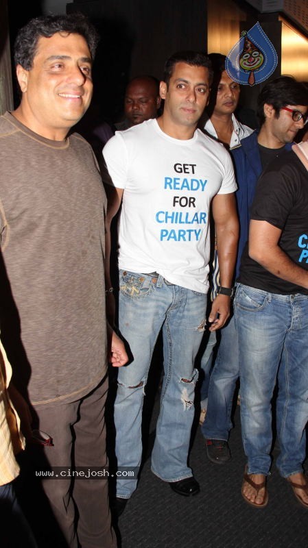 Bollywood: Salman Khan at Chillar Party Movie Press Meet - 6 / 30 photos