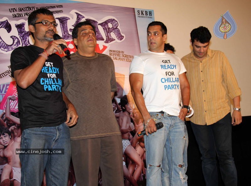 Bollywood: Salman Khan at Chillar Party Movie Press Meet - 27 / 30 photos