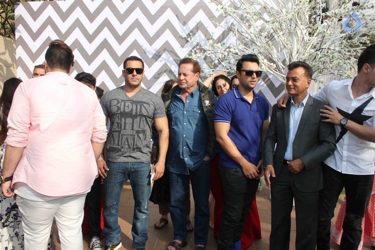 Salman Sister Arpita Khan's Baby Shower Ceremony - 13 / 55 photos