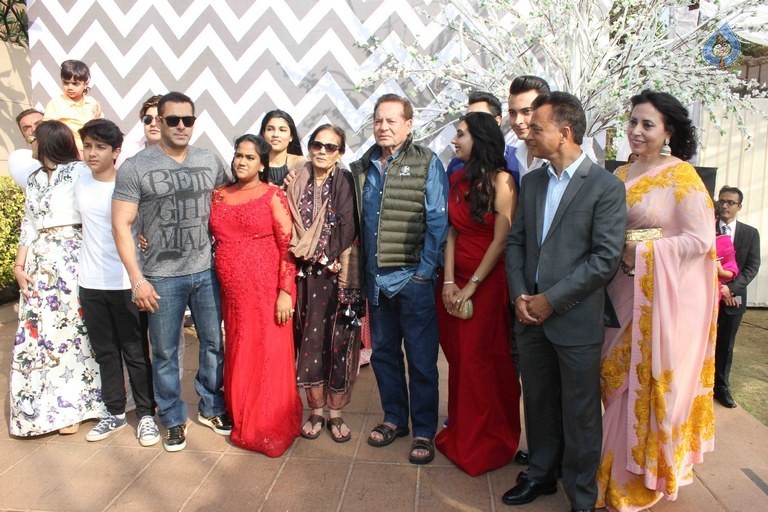 Salman Sister Arpita Khan's Baby Shower Ceremony - 53 / 55 photos