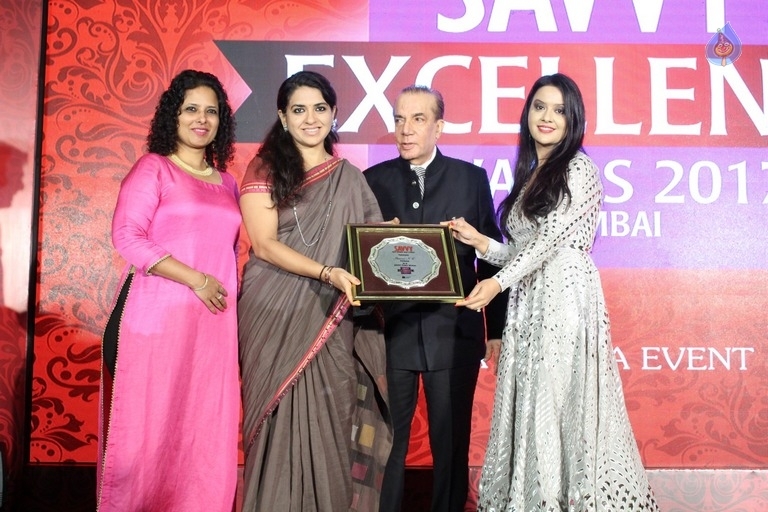 SAVVY Excellence Awards - 24 / 32 photos