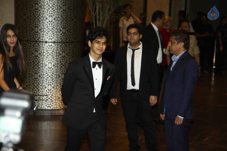 Shahid Kapoor and Mira Rajput Wedding Reception 2 - 10 / 56 photos