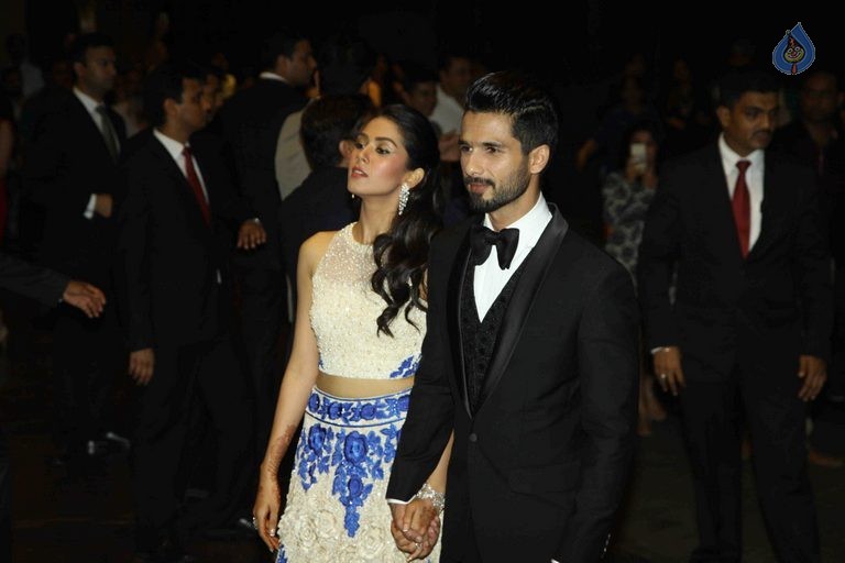 Shahid Kapoor and Mira Rajput Wedding Reception 2 - 17 / 56 photos