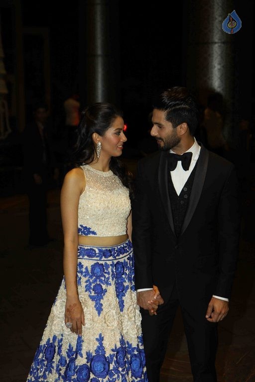 Shahid Kapoor and Mira Rajput Wedding Reception 2 - 40 / 56 photos