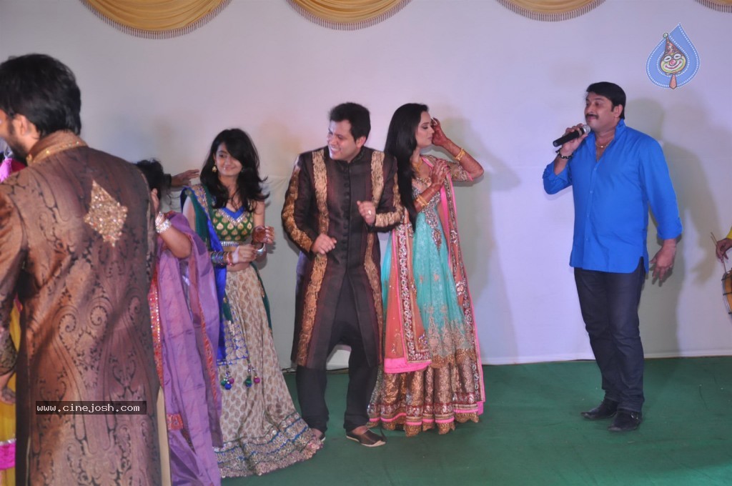 Shweta Tiwari Sangeet Ceremony - 21 / 62 photos