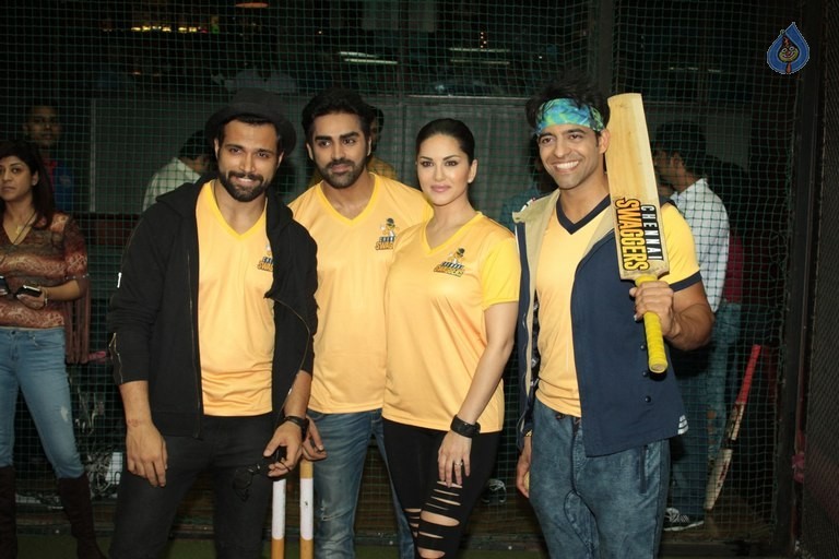 Sunny Leone Unveils BCL Team Chennai Swagger - 18 / 50 photos