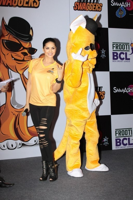 Sunny Leone Unveils BCL Team Chennai Swagger - 29 / 50 photos